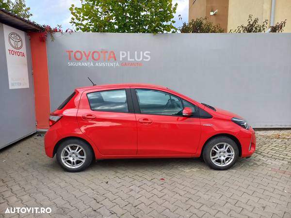 Toyota Yaris 1.5 VVT-i HSD Luna - 5