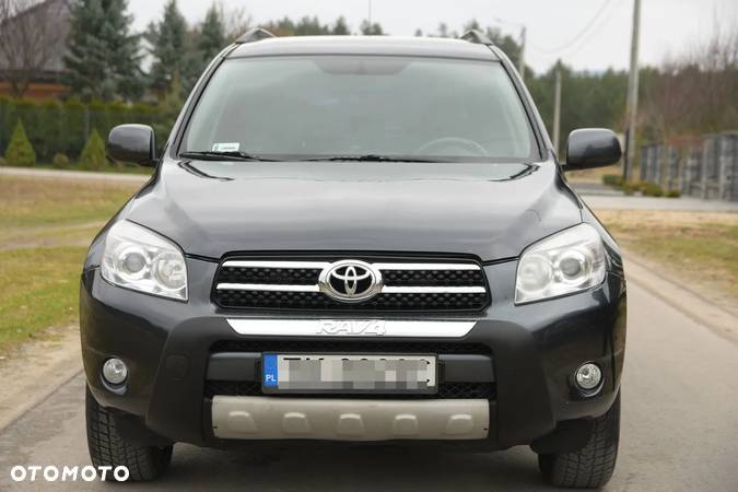 Toyota RAV4 2.2 D-4D Premium - 12