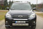 Toyota RAV4 2.2 D-4D Premium - 12