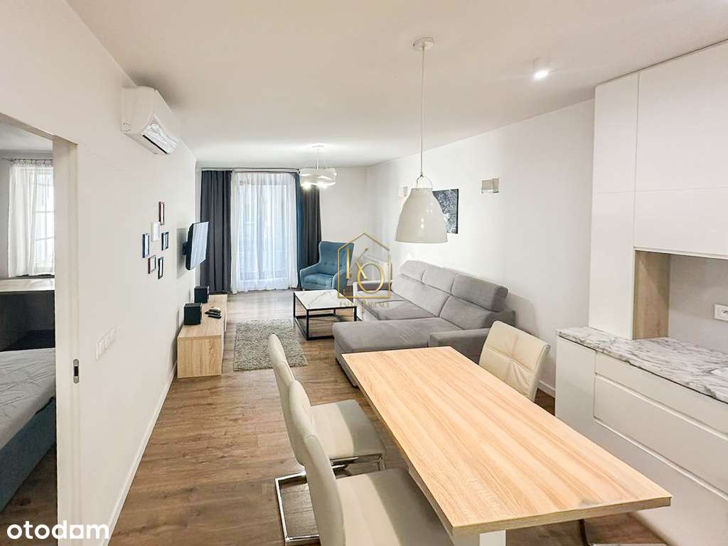 2 POKOJE Z BALKONEM | W PEŁNI UMEBLOWANE | CENTRUM-0