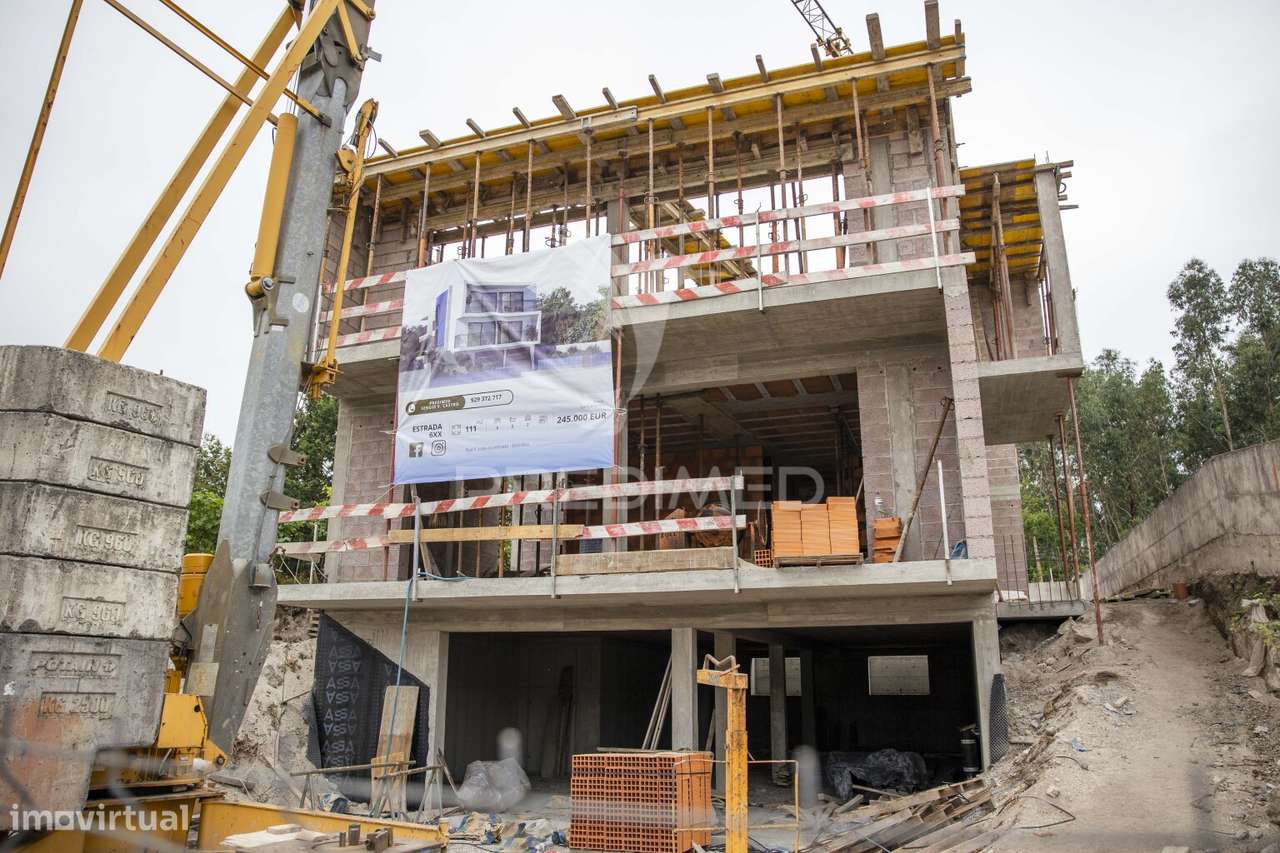 Andar Moradia em Estorãos - Grande imagem: 2/4