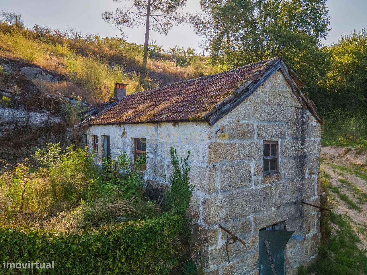 Quinta com frente Rio Tâmega, Amarante - Grande imagem: 2/23