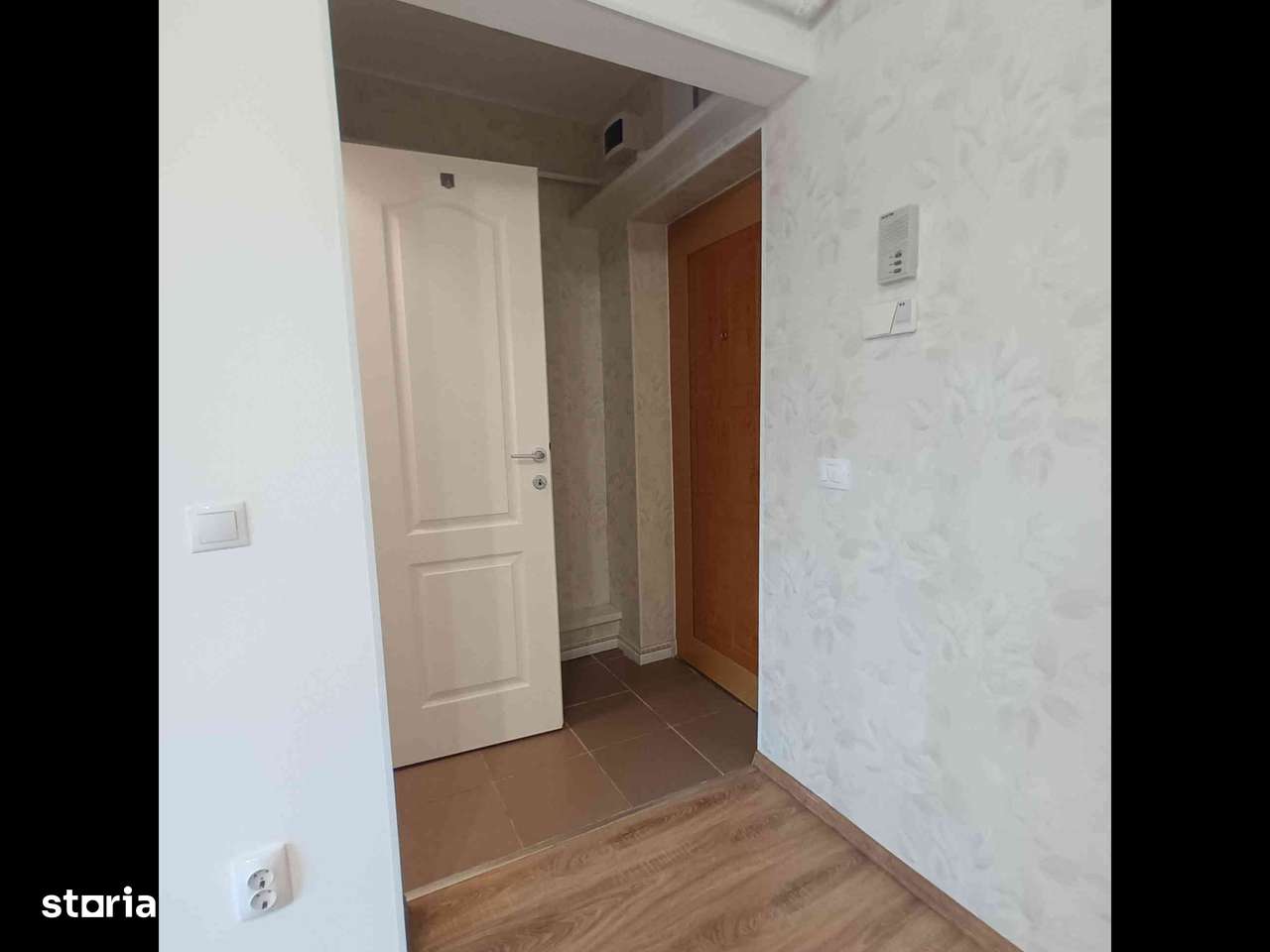 Spațiu Comercial în Centrul Civic comision 0% - Imagine principală: 5/9