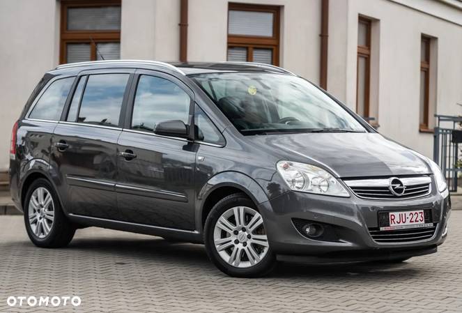 Opel Zafira 1.7 CDTI Cosmo - 25