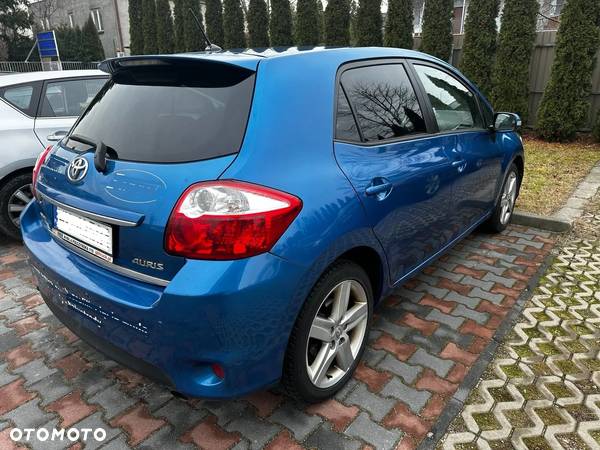 Toyota Auris 1.6 Prestige - 12