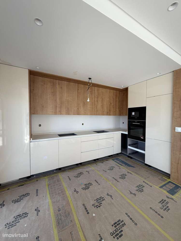 Apartamentos T3+1 NOVOS- Urb. Val´Flores - Pinhal Novo-19