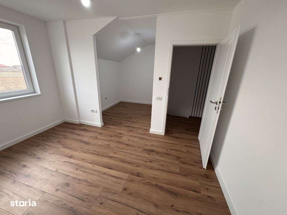 DIRECT DEZVOLTATOR, ASFALT, SPATIOS - Imagine principală: 5/13