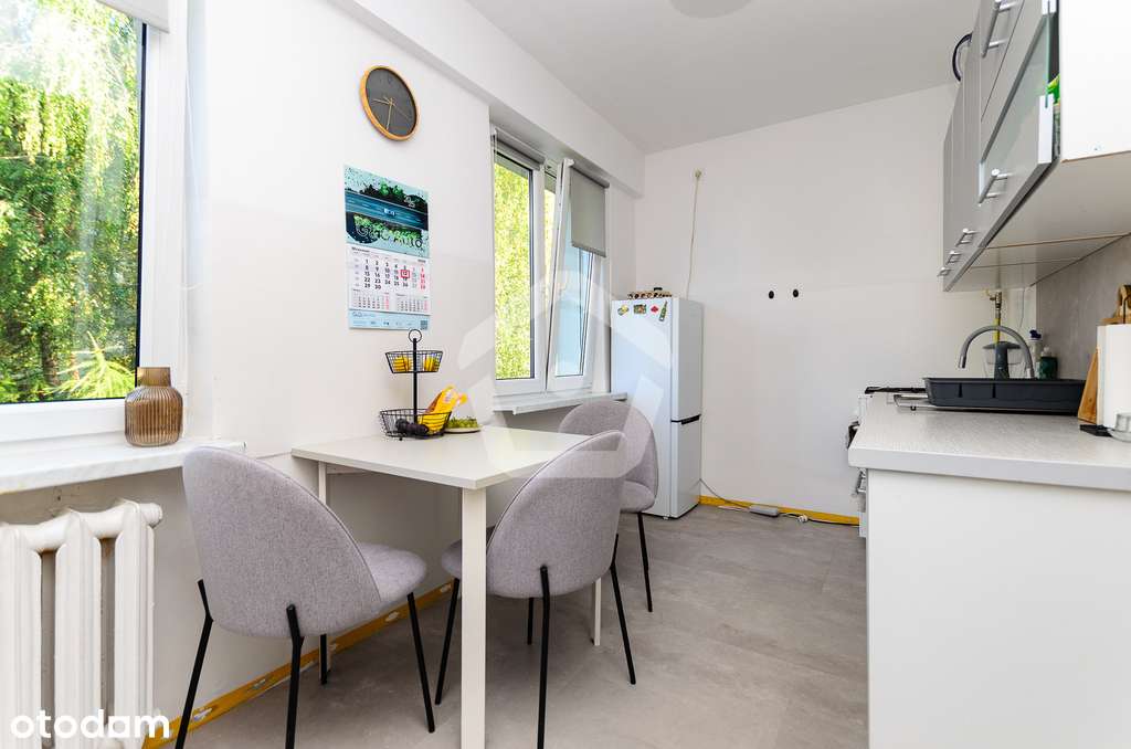 2 niezależne pokoje, jasna duża kuchnia - zadbane-9