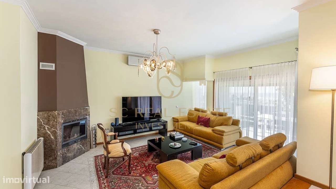 Moradia T4 com Piscina, 3 frentes, 300 mts Praia, São Félix Marinha-7