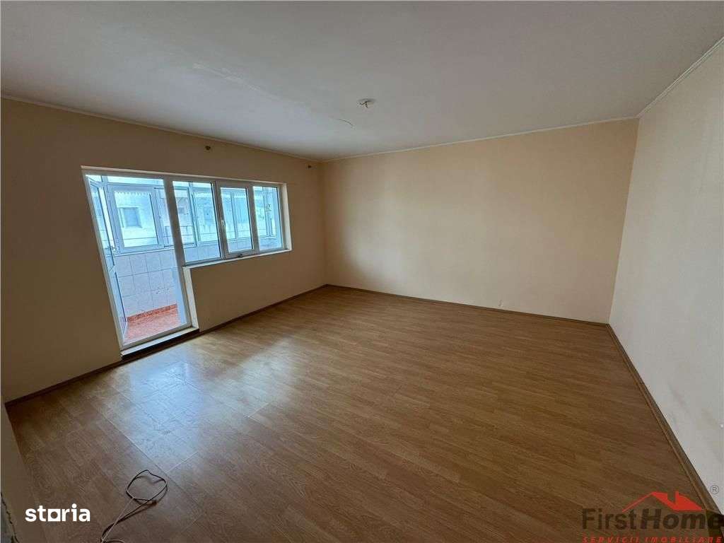 Apartament 3 camere, etaj 1 , 80mp in Campineanca - Imagine principală: 4/20