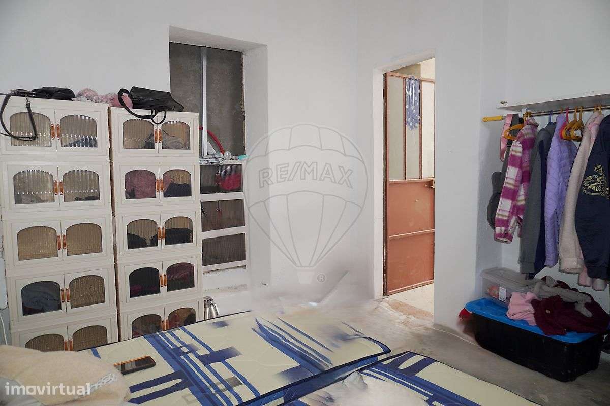 Moradia T2 para venda-4