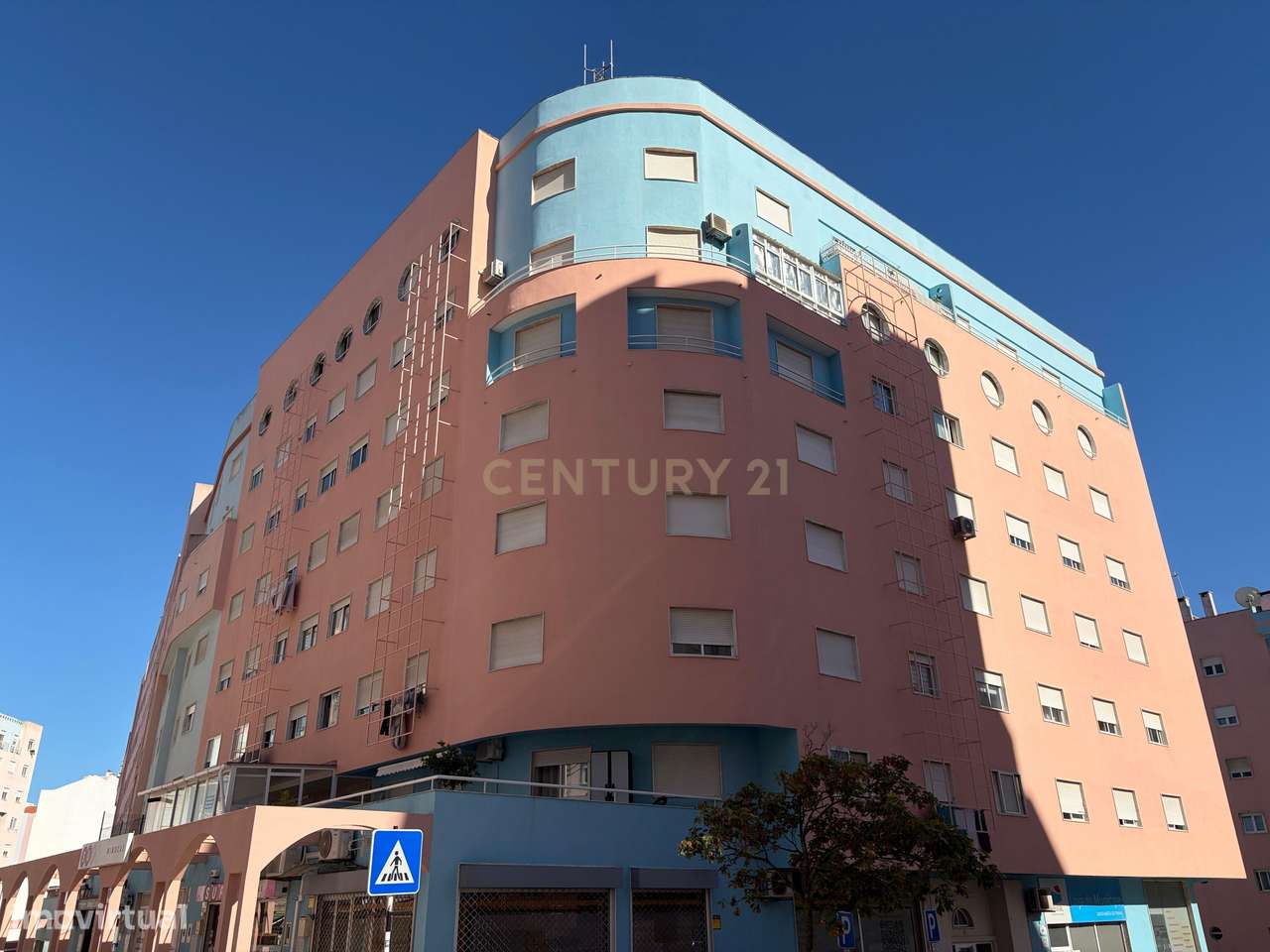 Apartamento T1 + 1 remodelado (Santa Marta) - Grande imagem: 4/14