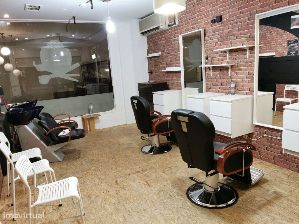 Loja para venda/arrenda, no Lumiar - Grande imagem: 3/7