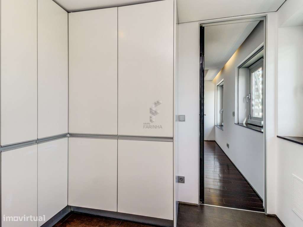 Magnífico apartamento T5 + 1 no Condomínio Jardins São Lourenço - L...-43