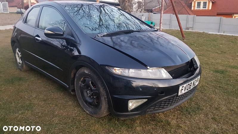 honda civic viii ufo 2,2i-ctdi na czesci - 1