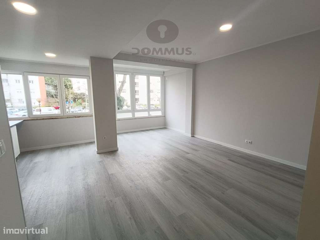 Apartamento T2 na Figueirinha ( Oeiras ) totalmente Remodelado - Grande imagem: 4/29
