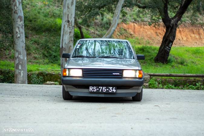 Toyota Carina - 48