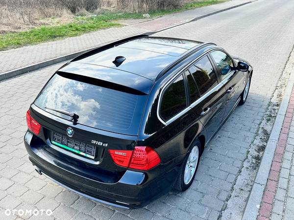 BMW Seria 3 318d Touring - 19