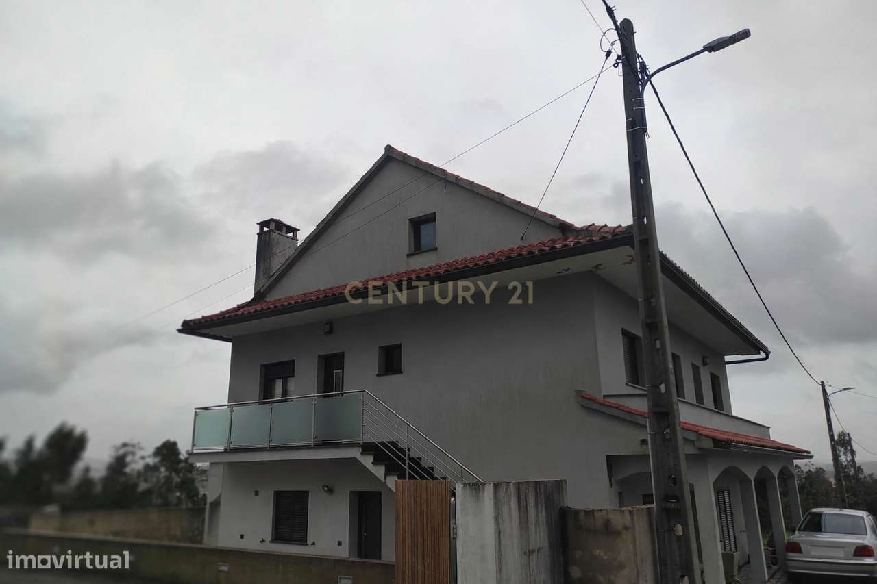 Moradia em Lagoa Parada - Santiago da Guarda - Ansião-19