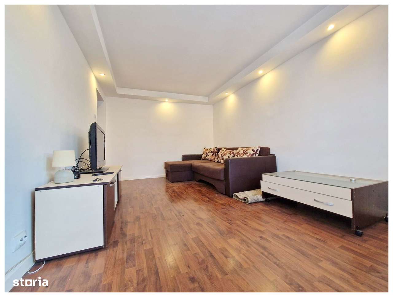 De Vanzare! Apartament 3 camere decomandat- str Zorilor-2