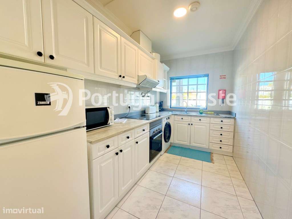 Apartamento T0+1 com Logradouro a 500m da Praia de Albufeira-7