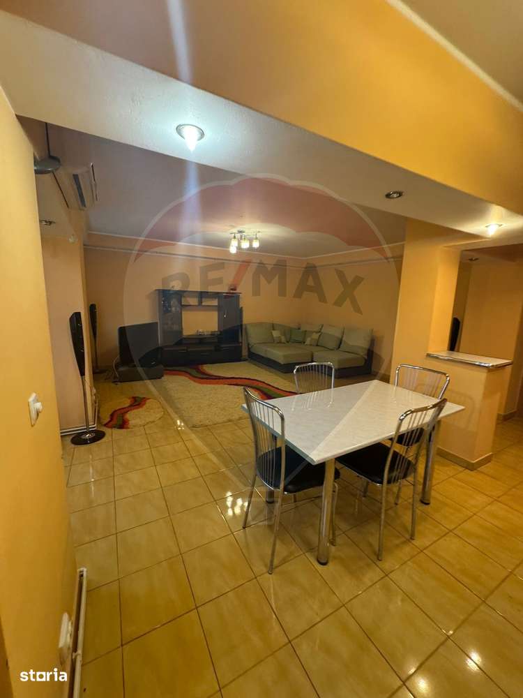 3 decomandate spatios, liber, central, Infratirii, Mc Donalds-3