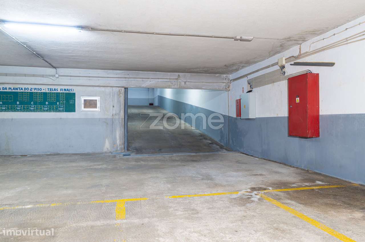 Apartamento T4 em Oeiras com vista mar-26