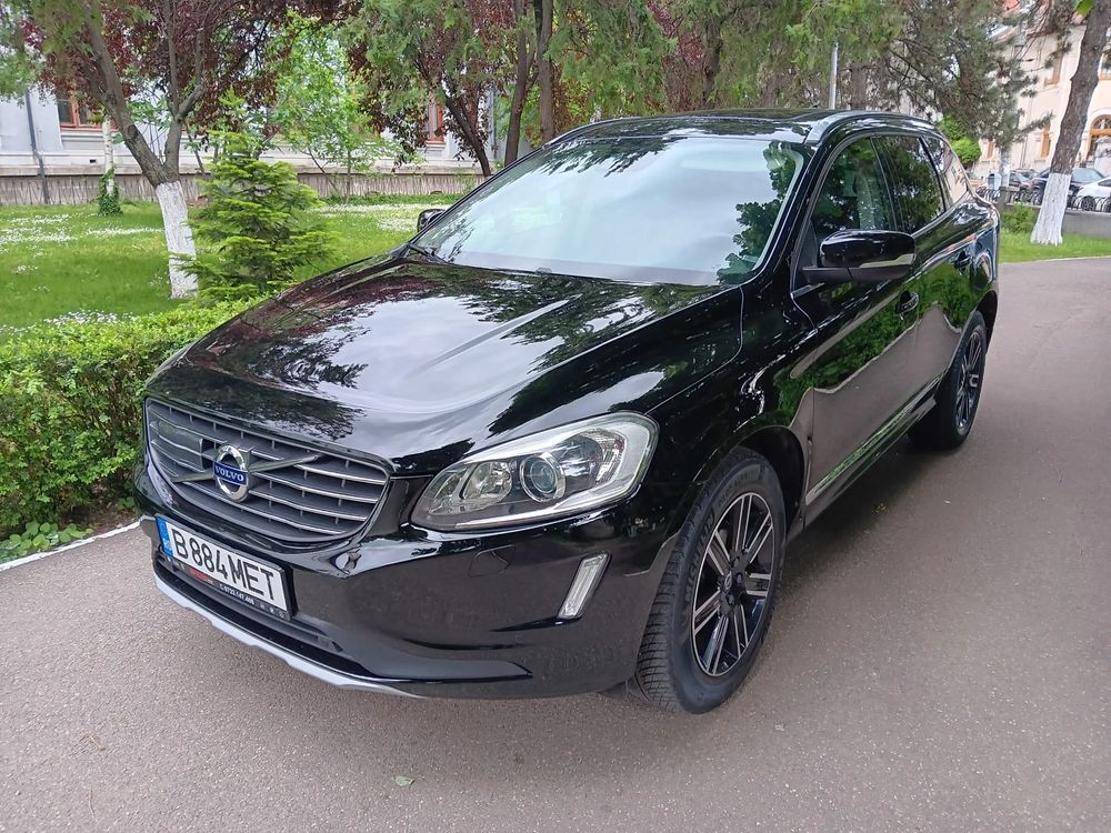 Volvo XC60 II [2017 - Prezent] D4 AWD Geartronic Momentum 2017