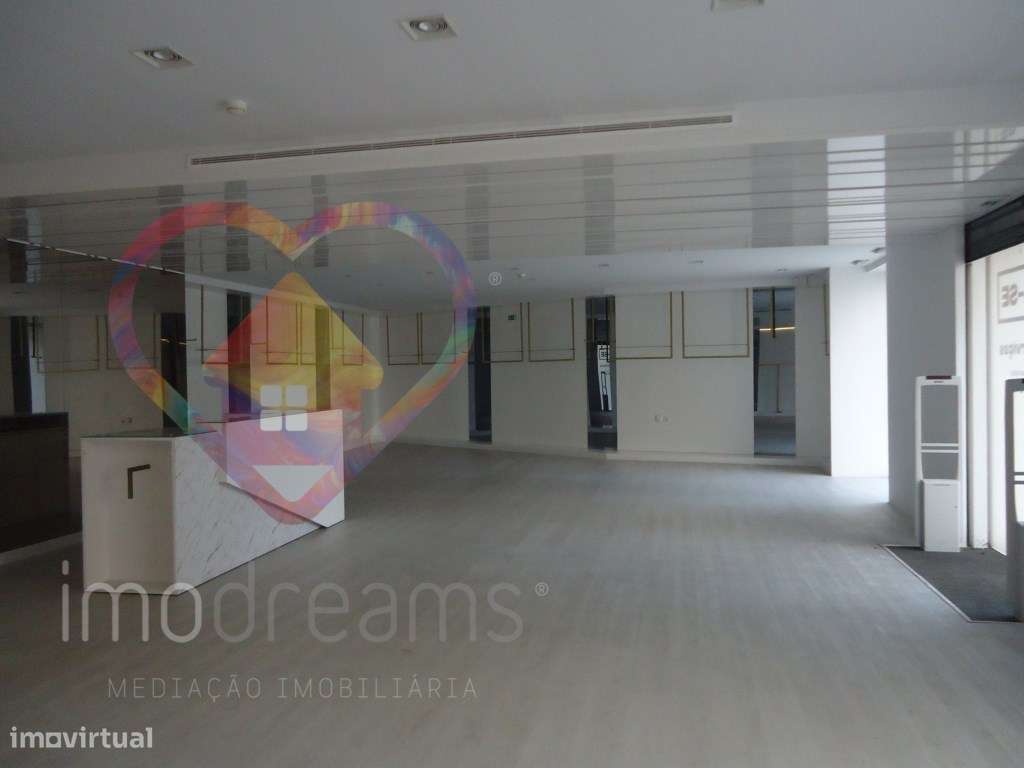 LOJA PARA COMERCIO E SERVIÇOS EM CIDADE DE AVEIRO - Grande imagem: 4/13