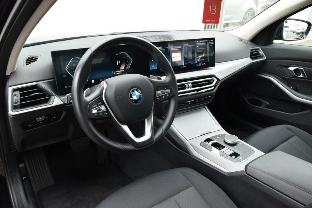 BMW Seria-3 318I Advantage 2.0 Benzyna 156 KM — zdjęcie 2