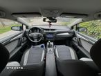 Toyota Avensis 2.0 D-4D Premium - 8