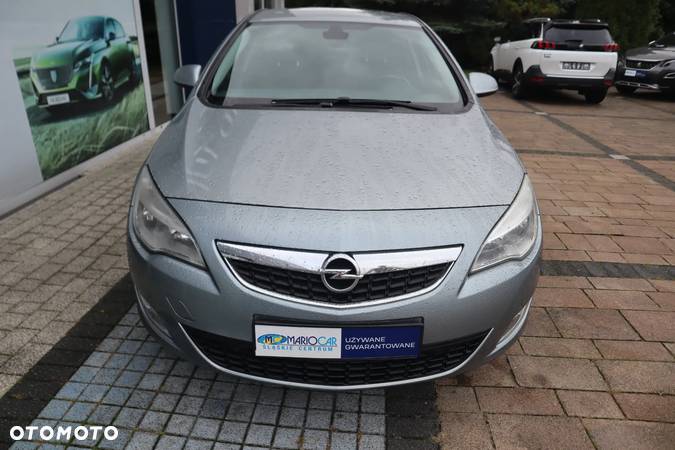 Opel Astra - 3