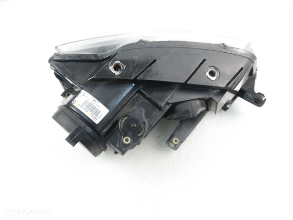 LAMPA LEWA PRZEDNIA VW PASSAT B6 3C0941005AA - 3