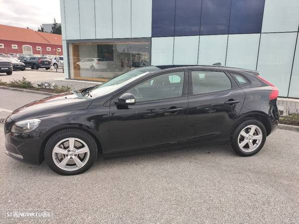 Volvo V40 2.0 D2 Kinetic Geartronic - 2