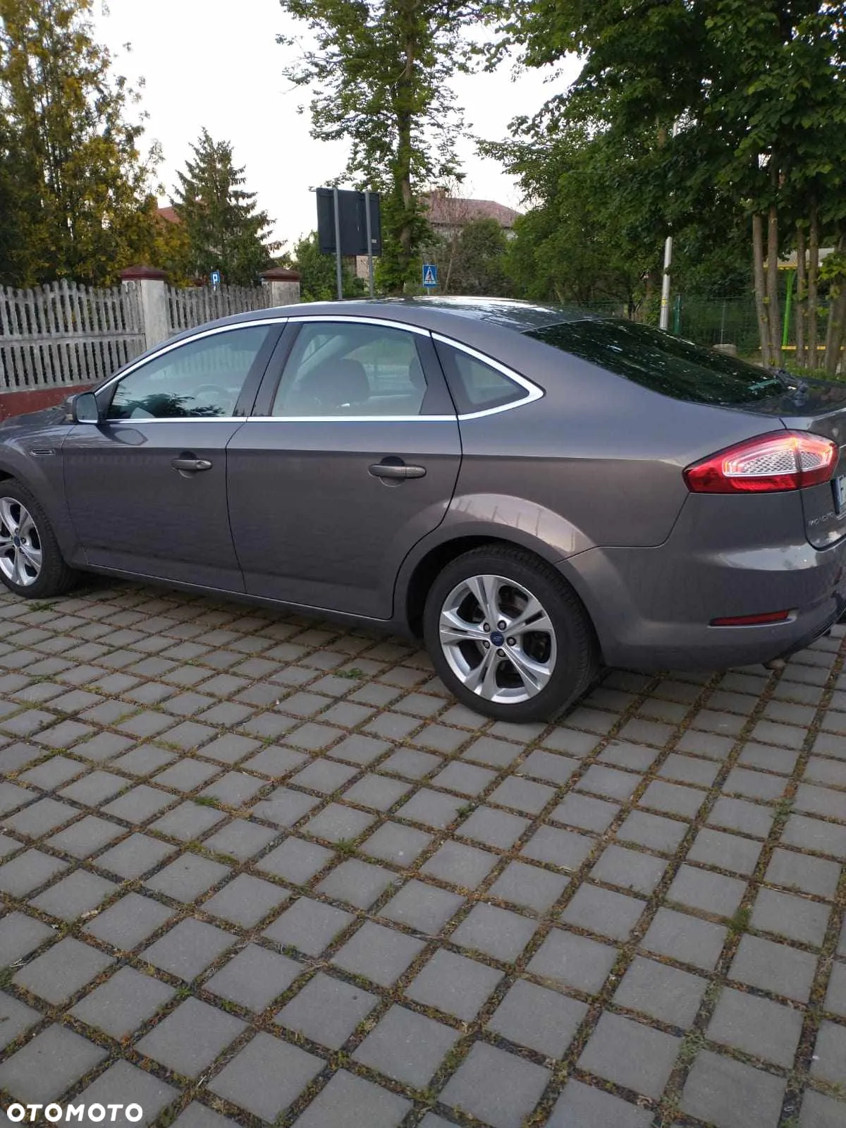 Ford Mondeo 2.0 TDCi Titanium - 4