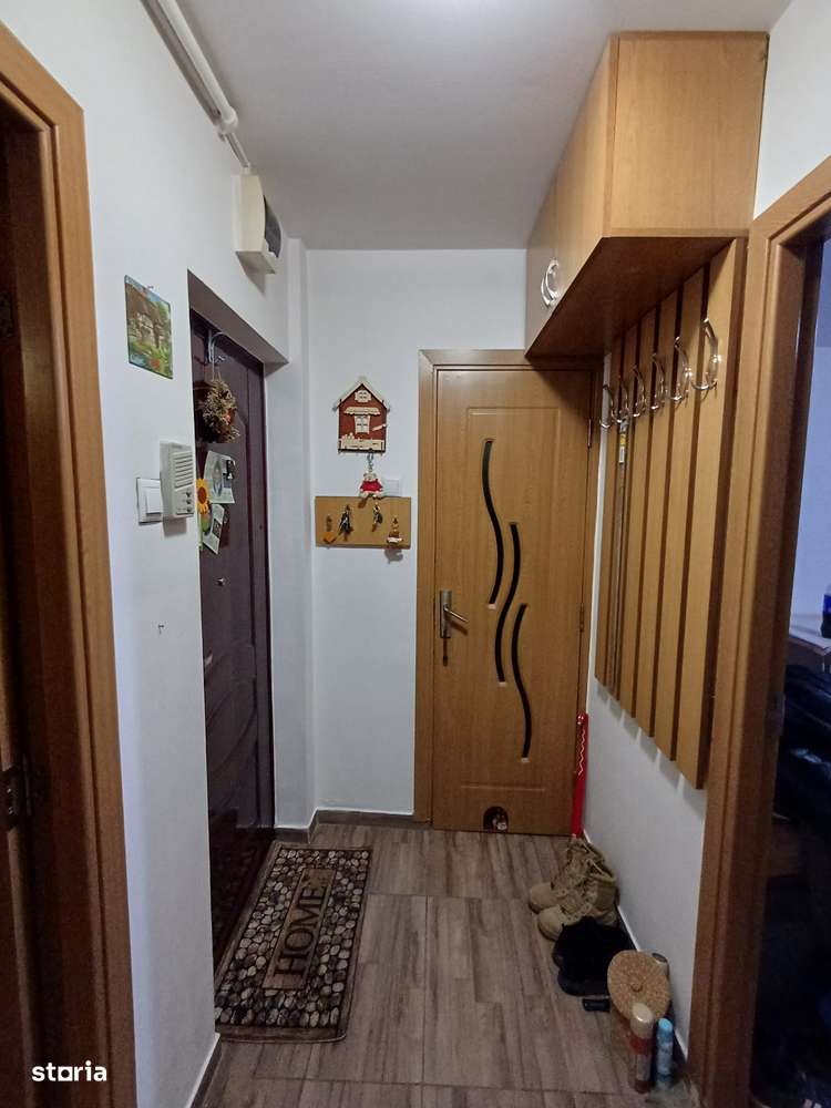 Apartament frumos 3 camere, Dâmbu Pietros-8