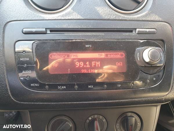 Radio CD Player cu MP3 Seat Ibiza 2008 - 2012 - 1
