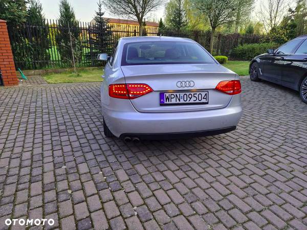 Audi A4 2.0 TFSI Multitronic - 9