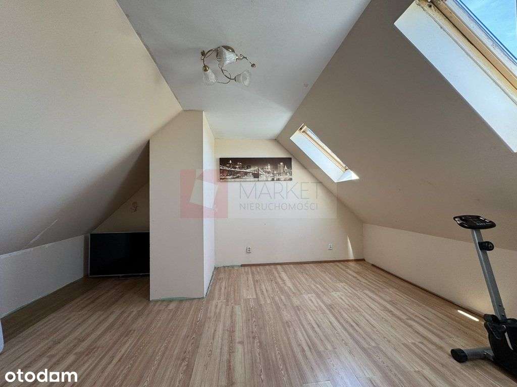 Piękne mieszkanie 4 pok., 2 poziomowe w Stepnicy-15