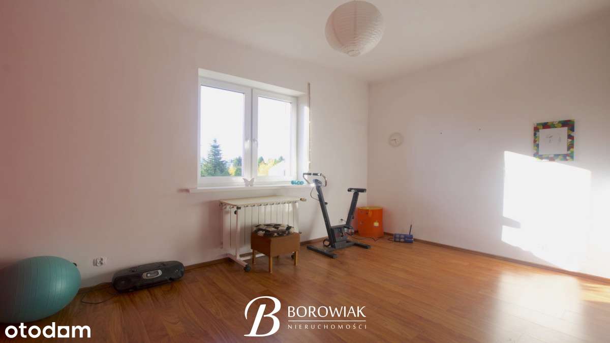 Dom z ogrodem na osiedlu Zagorzynek-17