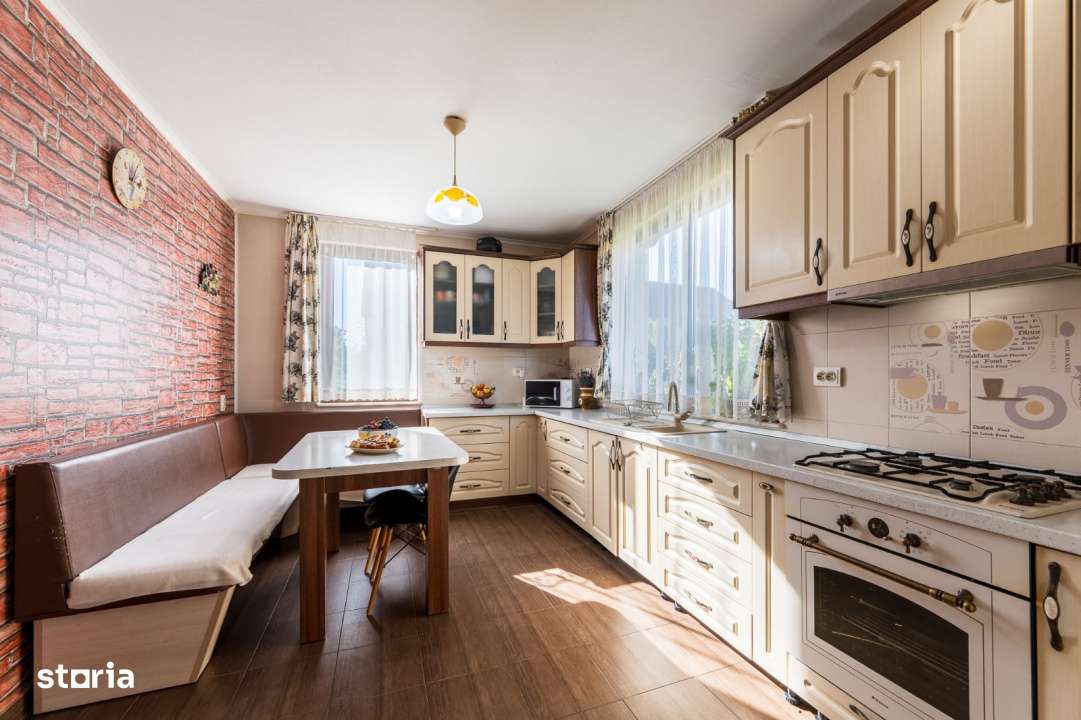 De vanzare stil de viata exclusivist in casa de lemn tip canadian - Pr - Imagine principală: 4/19