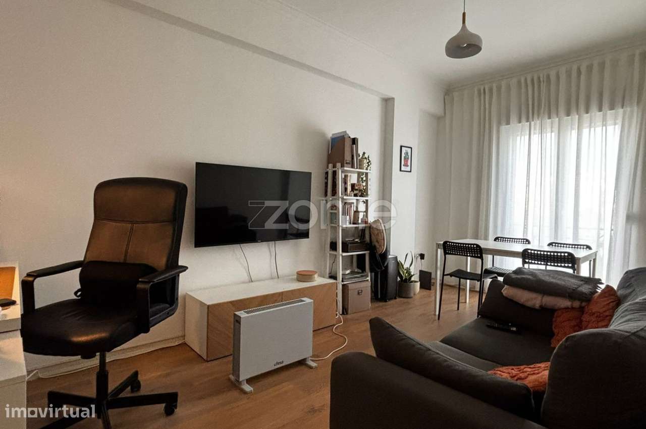 Apartamento T1 em Sacavém - Grande imagem: 2/21