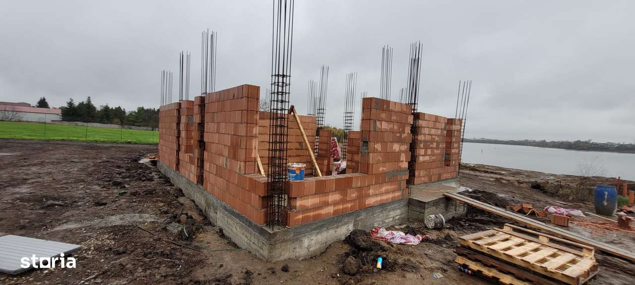 Ansamblu 15 case Premium  pe Malul Lalului Pantelimon-14