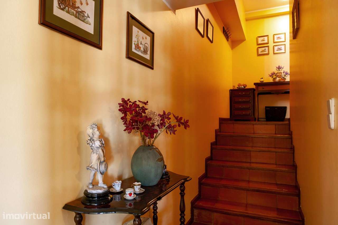 Fantástica Moradia Em Valongo.-18