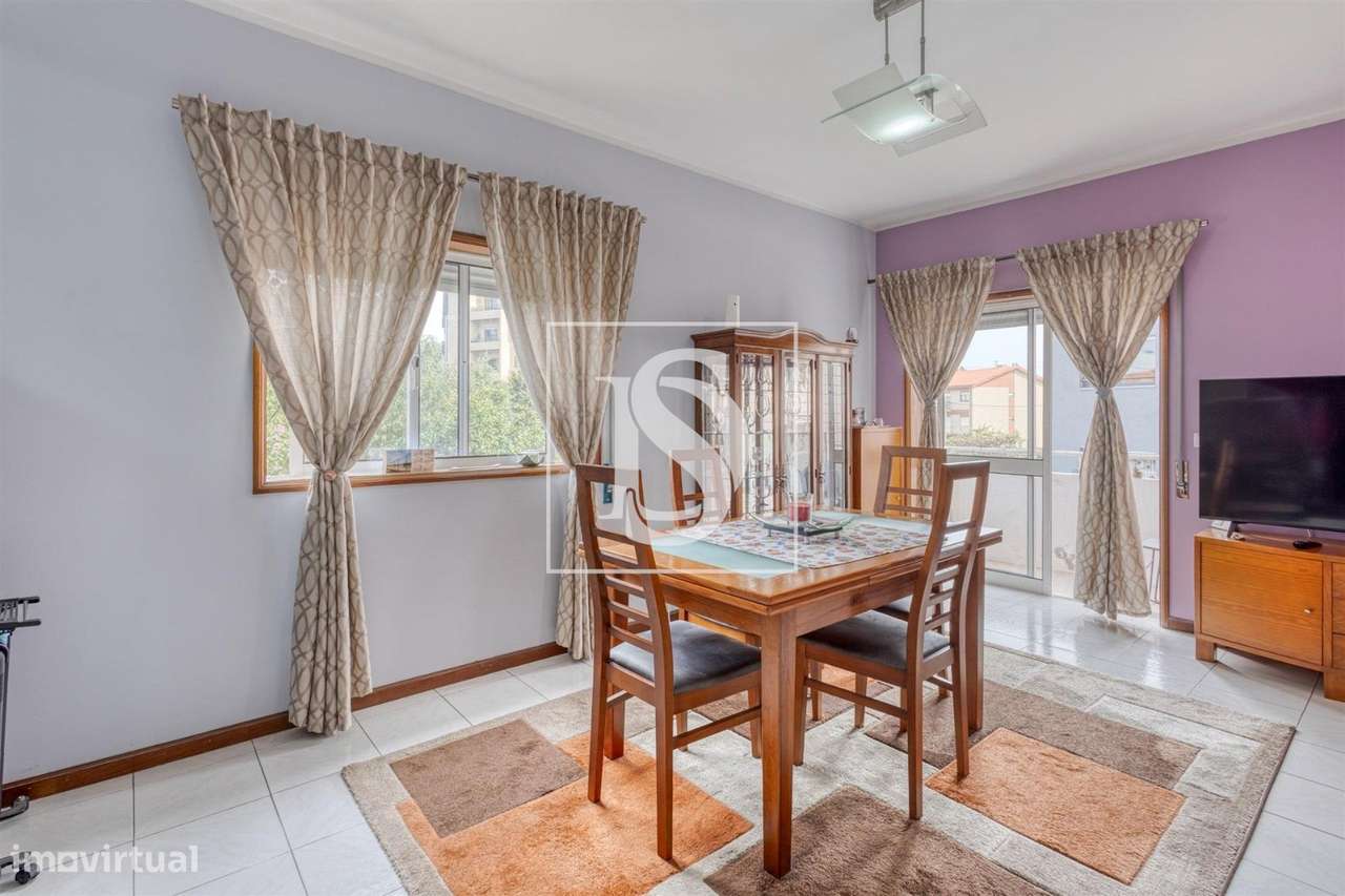 Apartamento T2 - Junto ao Metro da Campainha - Rio Tinto-0