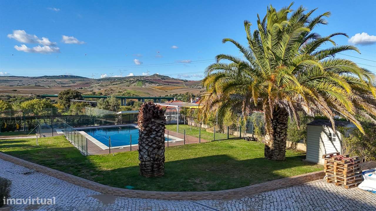 Moradia Isolada T4 com piscina, campo de ténis e logradouro em Cachoei - Grande imagem: 5/56