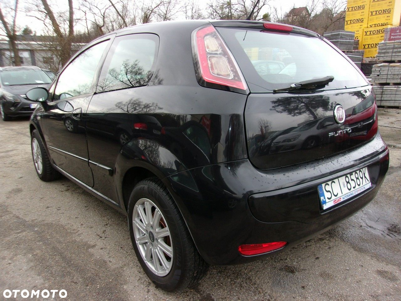Fiat Punto - 4