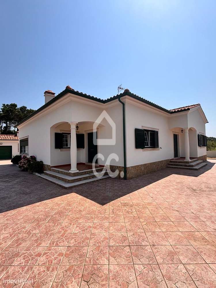 COIMBRÃO-------Venda global de Moradia individual T3 inserida em terre-19