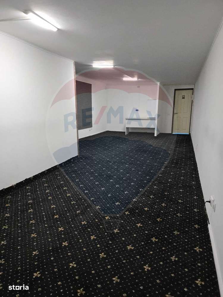 Spațiu de birouri/comercial de 45mp de închiriat în zona Nicolina - Imagine principală: 2/5
