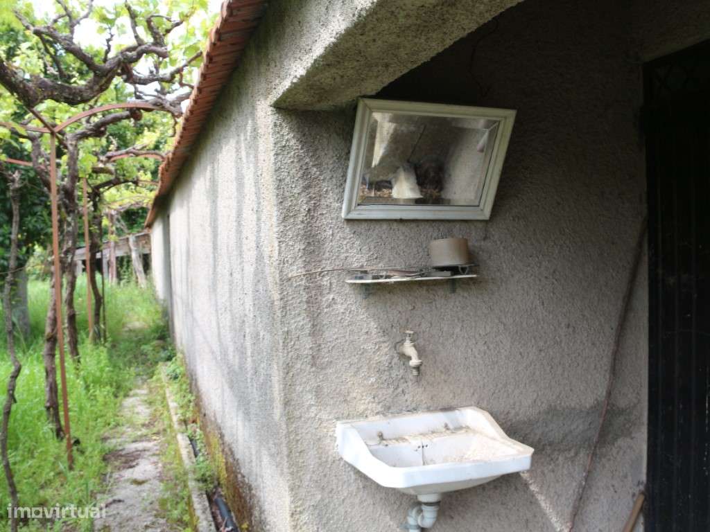 Moradia isolada inserida em terreno de 727m2 - Venda da Esperança, ...-5